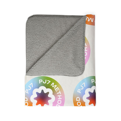 PJ7 Method Sherpa Blanket — Multi Gradient Logo
