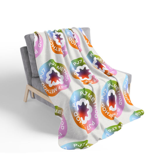 PJ7 Method Sherpa Blanket — Multi Gradient Logo
